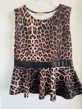 Leopard Print Peplum Shell Top - Brown/Black